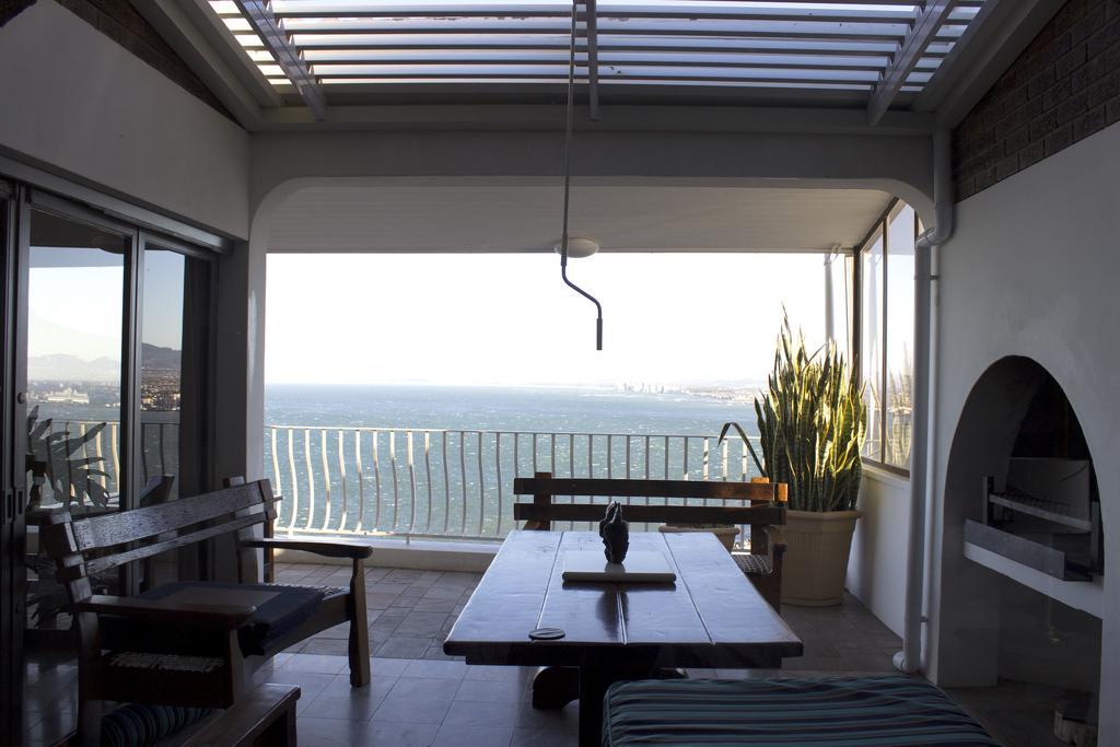 Harbour View Guest house Gordons Bay